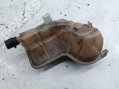 expansion-tank-audi-a4-b6-avant-8e5-2000-2001-2002-2003-2004-2005-33040837 main image