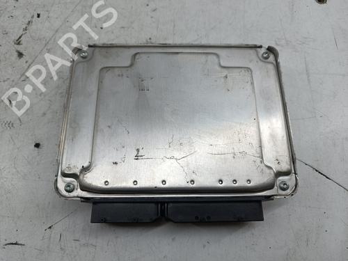 Used Engine control unit (ECU) Engine control unit (ECU) AUDI A4 B6 Avant (8E5) 1.9 TDI (130 hp) 33043456 33043456