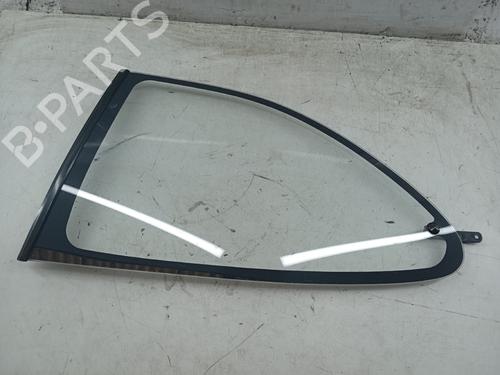 Panel rude bagtil venstre Panel rude bagtil venstre TOYOTA COROLLA (_E10_) 2.0 D (CE100_, CE100R) (72 hp) 33054572 33054572