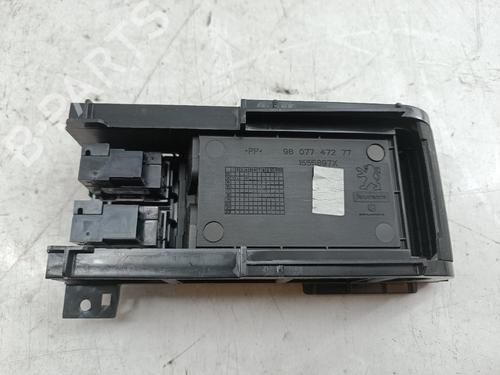 Used Electronic module Electronic module PEUGEOT 508 SW Estate Van (8E_) 2.0 HDi (163 hp) 33116421 33116421