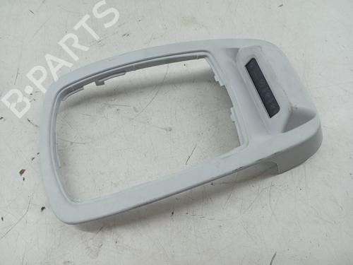 display-monitor-peugeot-508-sw-estate-van-8e_-2011-33116454 main image