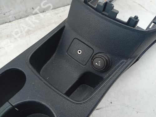 Armrest / Center console FORD FIESTA VI (CB1, CCN) 1.25 | BP33128332I20 - Image 6