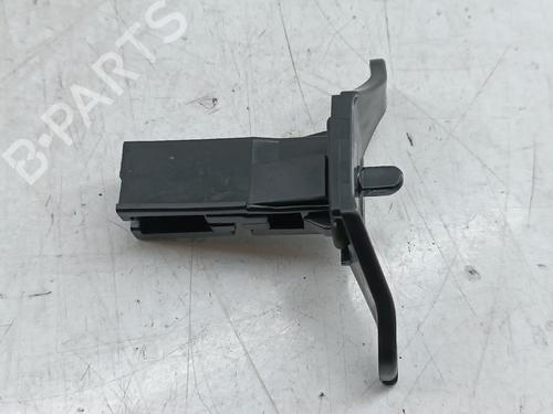 Used Fuel flap Fuel flap MITSUBISHI CARISMA Saloon (DA_) 1.6 (DA1A) (103 hp) 33236637 33236637