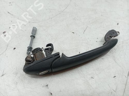 Used Front left exterior door handle Front left exterior door handle 33244584 33244584
