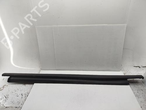 Used Right sideskirt Right sideskirt FORD FOCUS IV Turnier (HP) 1.5 EcoBlue (120 hp) 33267050 33267050