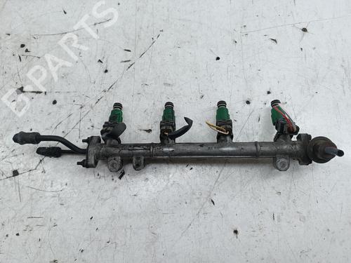 Used Injection rail Injection rail HYUNDAI ACCENT I (X-3) 1.3 i 12V (84 hp) 33270520 33270520