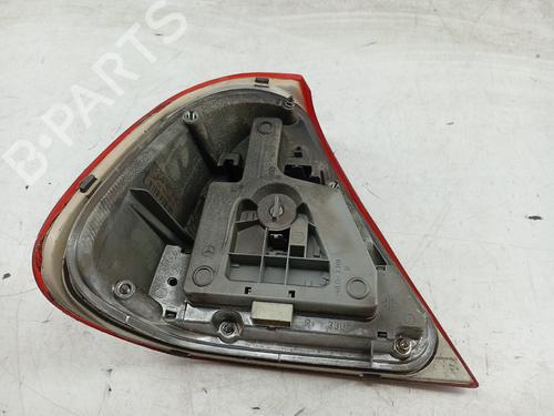 Used Right taillight Right taillight MERCEDES-BENZ C-CLASS (W202) C 200 D (202.122) (88 hp) 33288885 33288885