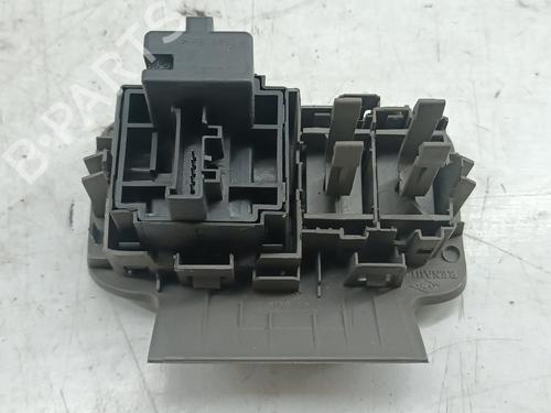 Used Switch Switch RENAULT SCÉNIC II (JM0/1_) 1.5 dCi (JM1E, JM16) (106 hp) 33291086 33291086