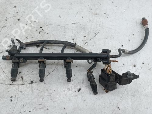 Injection rail ROVER 45 I Saloon (RT) 1.4 | BP33295463M98  - Image 6
