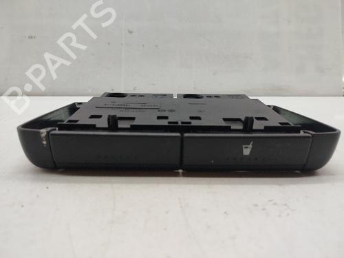 Used Cup/Object holder Cup/Object holder VW POLO III (6N1) 55 1.3 (55 hp) 33463680 33463680