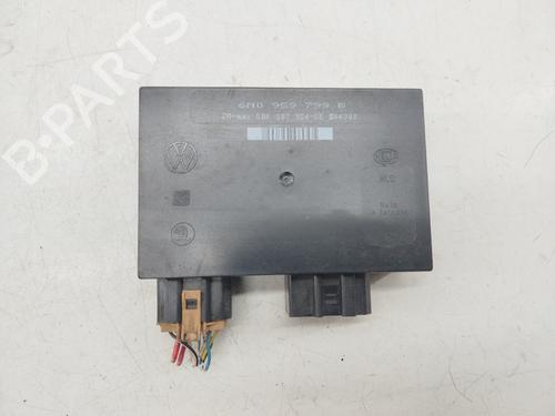 Used Electronic module Electronic module VW POLO III (6N1) 55 1.3 (55 hp) 33466416 33466416