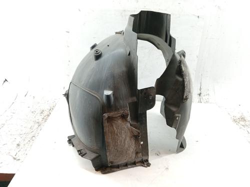 wheel-arch-citroen-c4-picasso-ii-2013-33468666 main image