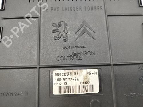 Fuse box CITROËN C5 II Break (RE_) 1.6 HDi (RE9HZC, RE9HYB) | BP23044588E1 - Image 4