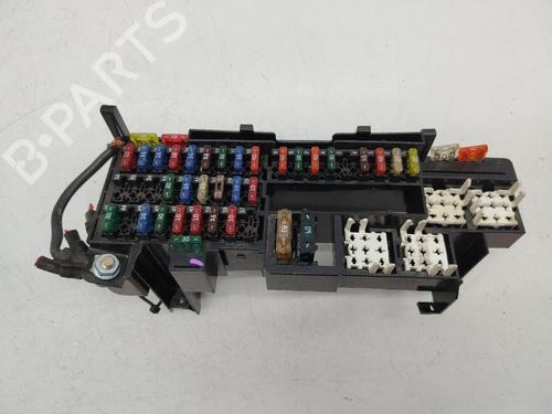 Used Fuse box Fuse box 22355415 22355415