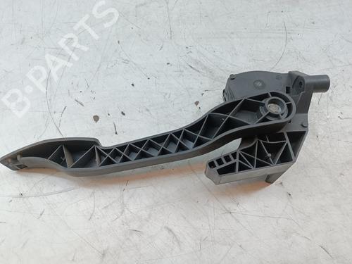 pedal-opel-corsa-c-x01-2000-2001-2002-2003-2004-2005-2006-2007-2008-2009-33719619 main image