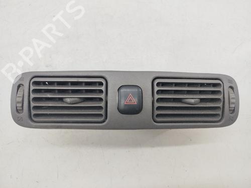 Used Air vent Air vent TOYOTA COROLLA (_E11_) 2.0 D (CE110_, CE110R) (72 hp) 33721375 33721375