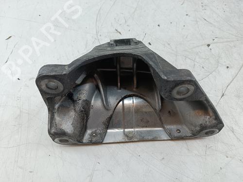 Used Engine mount Engine mount BMW 5 Touring (F11) 530 d xDrive (258 hp) 34060101 34060101
