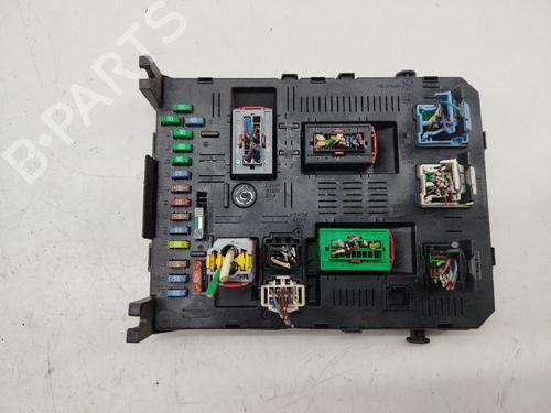Used Fuse box Fuse box PEUGEOT 307 (3A/C) 1.6 HDi 110 (109 hp) 34060164 34060164