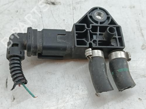 Used Electronic sensor Electronic sensor PEUGEOT 308 SW II (LC_, LJ_, LR_, LX_, L4_) 1.5 BlueHDi 100 (102 hp) 34060172 34060172