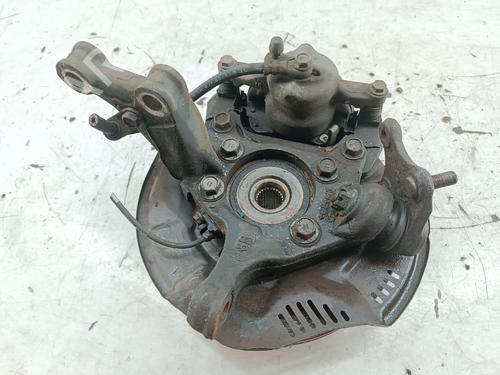 Used Right front steering knuckle Right front steering knuckle TOYOTA AURIS (_E15_) 1.4 D-4D (NDE150_, NDE150R) (90 hp) 34060226 34060226
