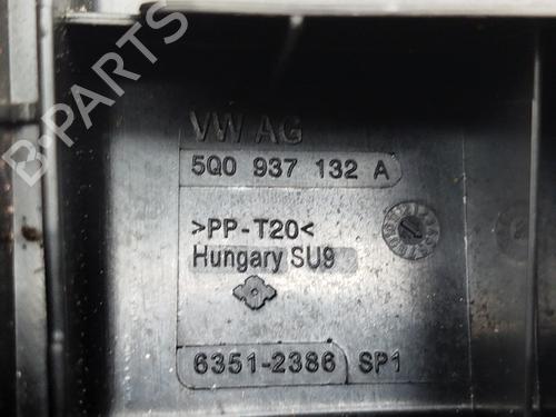 Fuse box VW GOLF VII Variant (BA5, BV5) 1.6 TDI | BP34060235E1  - Image 5