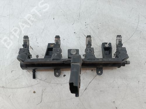 Used Injection rail Injection rail PEUGEOT 206 SW (2E/K) 1.1 (60 hp) 34060305 34060305