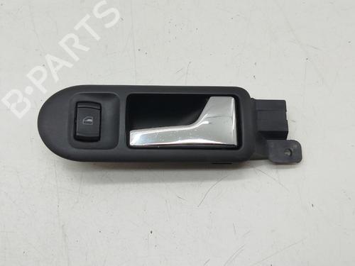 Used Front right interior door handle Front right interior door handle VW BORA I (1J2) 1.9 TDI (115 hp) 34060546 34060546