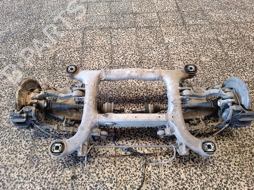 Used Rear axle Rear axle BMW 5 (F10) 520 d (184 hp) 34060564 34060564