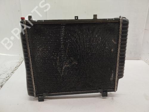 Used Water radiator Water radiator MERCEDES-BENZ C-CLASS (W202) C 200 D (202.120) (75 hp) 34137050 34137050