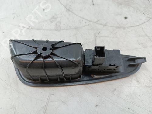 right-rear-window-switch-peugeot-308-sw-i-4e_-4h_-2007-2008-2009-2010-2011-2012-2013-2014-34137069 main image