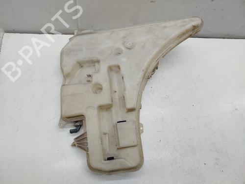 Used Windscreen washer tank Windscreen washer tank BMW 3 Coupe (E92) 320 d (177 hp) 34241748 34241748