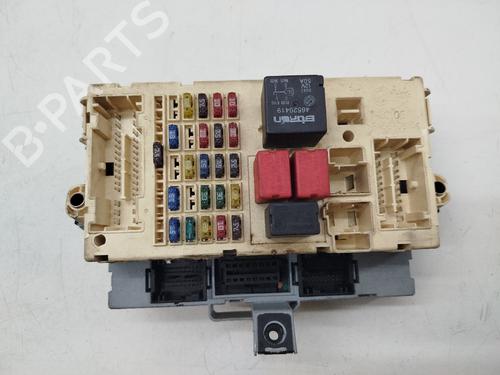 Caja reles / fusibles Caja reles / fusibles FIAT PUNTO (188_) 1.2 60 (188.030, .050, .130, .150, .230, .250) (60 hp) 34246920 34246920
