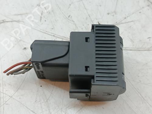 Used Switch Switch VW POLO V (6R1, 6C1) 1.2 TDI (75 hp) 34246928 34246928