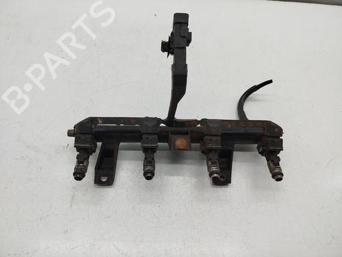 Used Injection rail Injection rail PEUGEOT 206 Hatchback (2A/C) 1.1 i (60 hp) 34370537 34370537