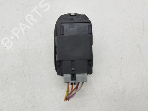 Left front window switch PEUGEOT 206 Hatchback (2A/C) 1.1 i | BP34373018I27 - Image 3