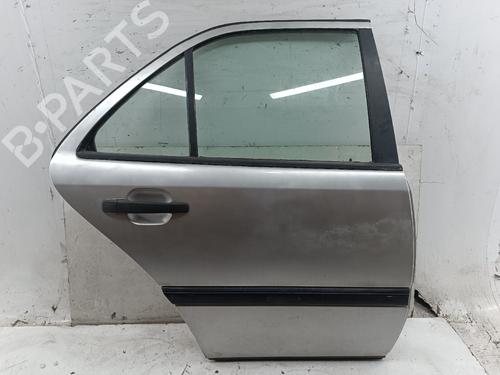 Used Right rear door Right rear door MERCEDES-BENZ C-CLASS (W202) C 200 D (202.120) (75 hp) 34556245 34556245