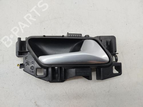 Used Front right interior door handle Front right interior door handle PEUGEOT 308 II (LB_, LP_, LW_, LH_, L3_) 1.5 BlueHDI 100 (102 hp) 34560960 34560960