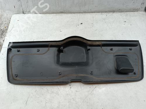Bagagerumsbeklædning Bagagerumsbeklædning RENAULT CLIO II (BB_, CB_) 1.5 dCi (B/CB08) (82 hp) 34692309 34692309