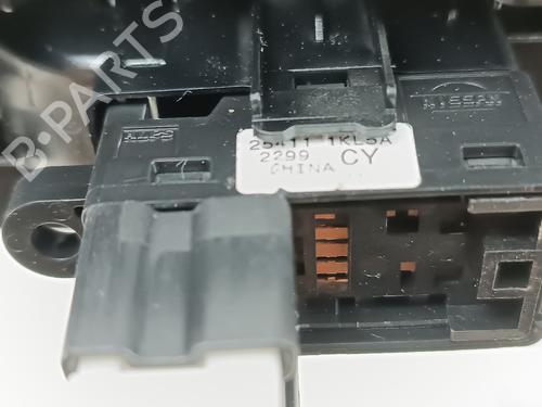 Right rear window switch NISSAN LEAF (ZE1) | BP34707157I28 - Image 4