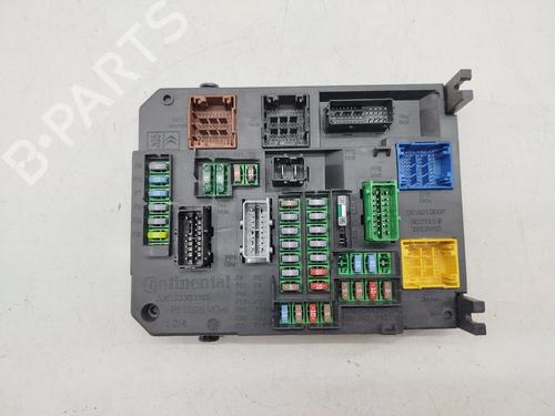 Used Fuse box Fuse box PEUGEOT 508 SW I (8E_) 2.0 HDi RXH Hybrid4 (200 hp) 34720698 34720698