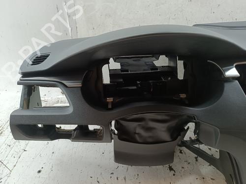 Dashboard PEUGEOT 508 SW I (8E_) 2.0 HDi RXH Hybrid4 | BP35727845C46  - Image 12