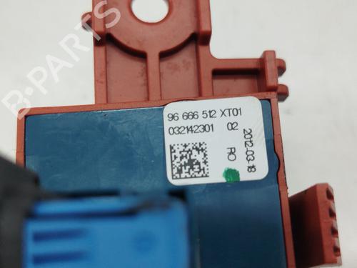 Switch PEUGEOT 508 SW I (8E_) 2.0 HDi RXH Hybrid4 | BP35738689I30 - Image 4