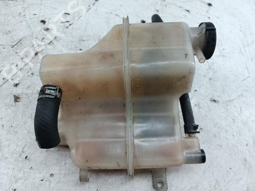 Ekspansjonstank Ekspansjonstank TOYOTA YARIS (_P1_) 1.4 D-4D (NLP10_, NLP10R) (75 hp) 35738707 35738707