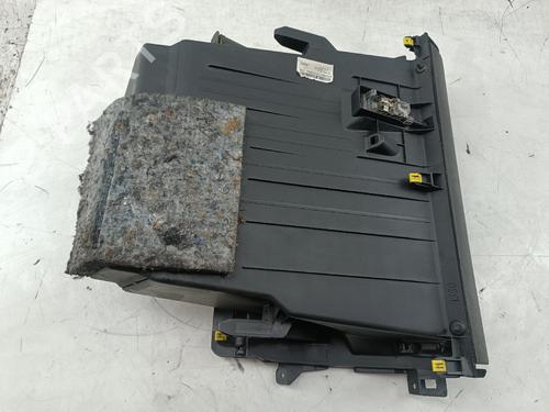 Guantera Guantera RENAULT MEGANE IV Grandtour (K9A/M/N_) 1.5 dCi 110 (110 hp) 35814255 35814255