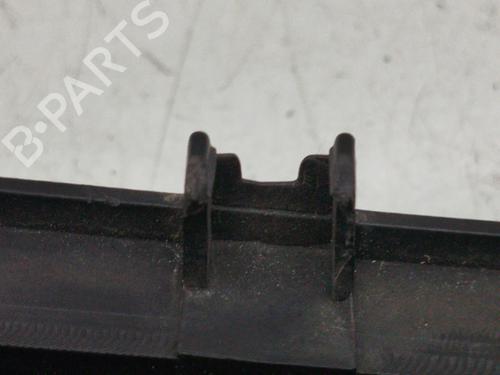 Grill VW POLO (6N2) 1.9 SDI | BP35814264C40 - Image 7