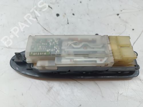 Used Left front window switch Left front window switch TOYOTA COROLLA (_E10_) 1.3 XLI 16V (EE101) (88 hp) 36038384 36038384