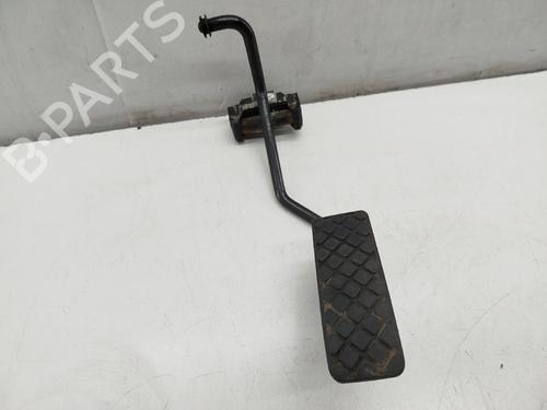 pedal-audi-a8-d2-4d2-4d8-1994-1995-1996-1997-1998-1999-2000-2001-2002-2003-2004-2005-36051497 main image