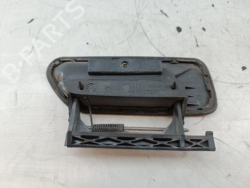 Used Rear left exterior door handle Rear left exterior door handle 36076191 36076191