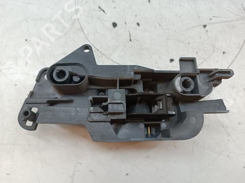 Højre fortil invendig håndtag Højre fortil invendig håndtag CITROËN XANTIA Break (X1_, X2_) 1.9 Turbo D (90 hp) 36076207 36076207