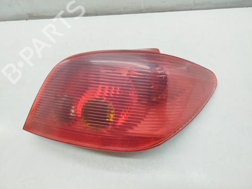 Used Right taillight Right taillight PEUGEOT 307 (3A/C) 1.6 HDi 110 (109 hp) 36453654 36453654